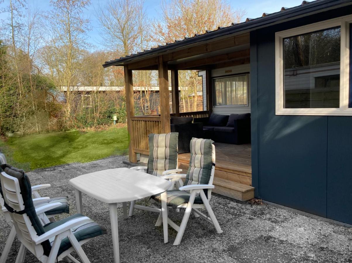 Chalet 'T Rijsterbos Op Camping Met Zwembad! Exterior foto